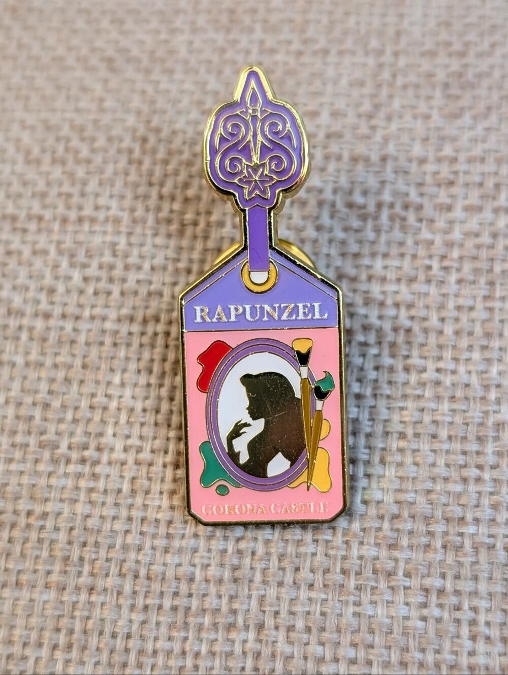 Loungefly Disney Punzie Princess Luggage Tag Rapunzel tangled Enamel Pin